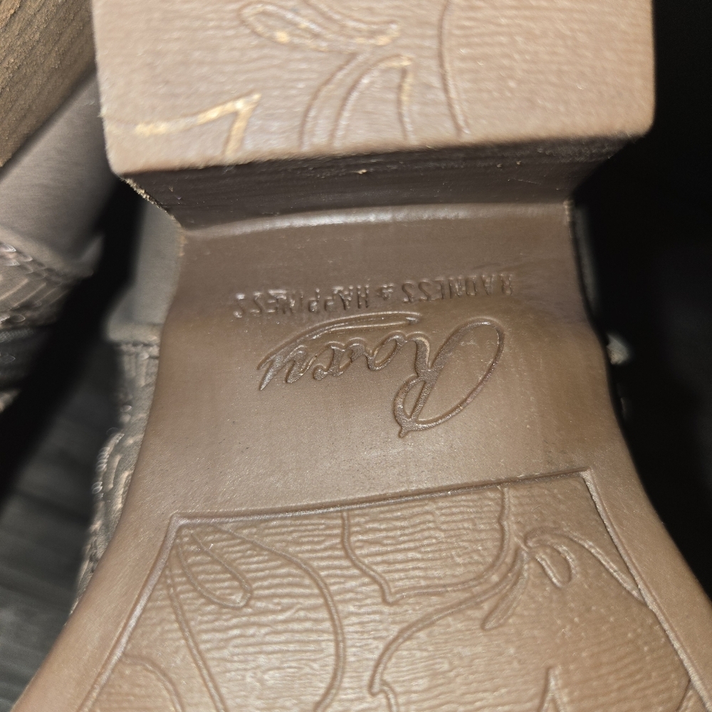 Roxy Devon Charcoal Embossed Ankle Boot Size 5.5 … - image 8